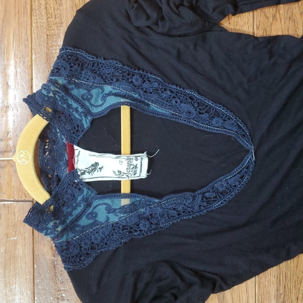 Scrapbook Victorian Lacy Long Sleeve Top - Picture 8 of 9